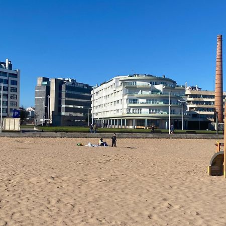 Poniente Beach Хихон Екстериор снимка